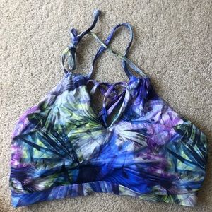 Athlete bikini top